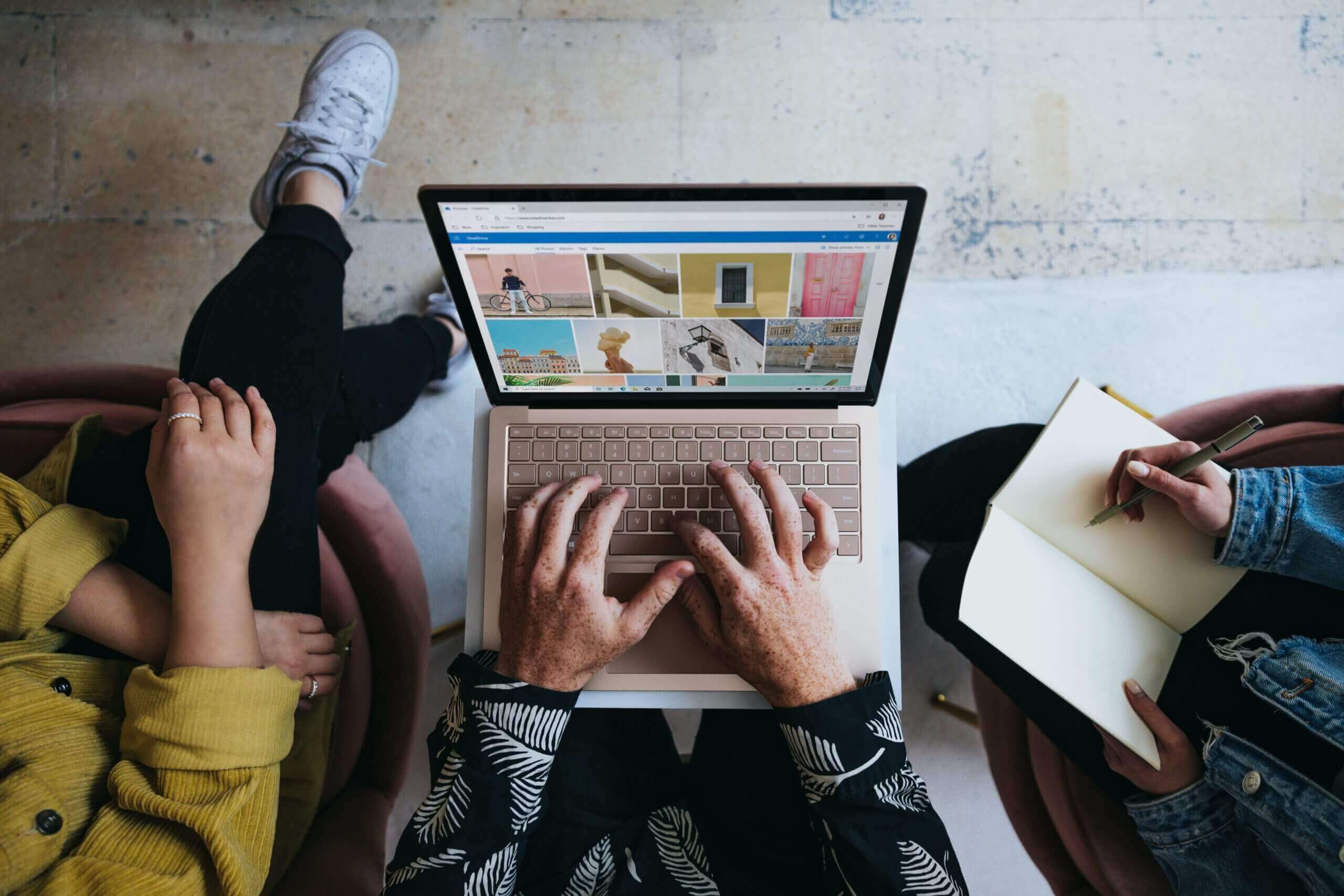 bulb vs. Xello: The Clear Choice for Digital Portfolios